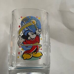 Disney McDonalds Mickey Mouse Glass, celebrating Epcot, Disney World in 2000.